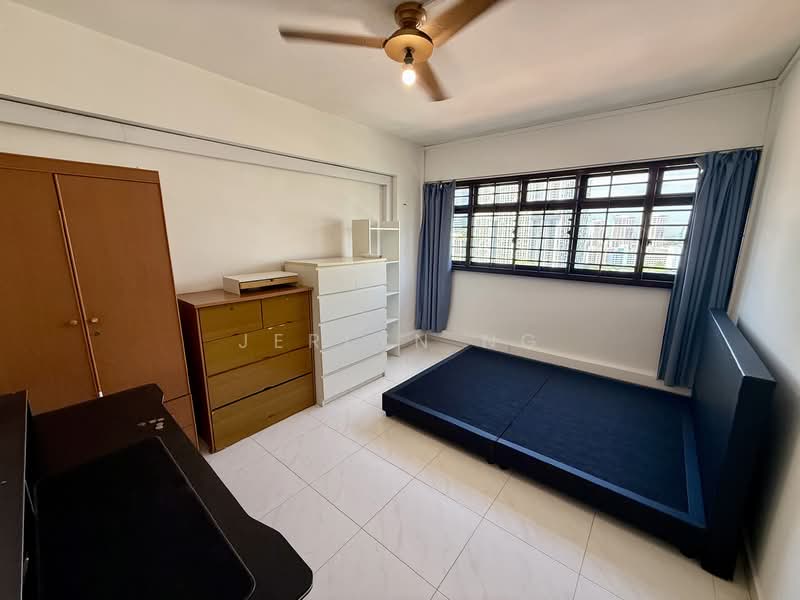 334 Kreta Ayer Road, 334 Kreta Ayer Road, 3 Bedrooms, 893 sqft, HDB Flat For Rent, by Jerlyn Ng, 500111350 - Bedroom - PropertyGuru.com.sg