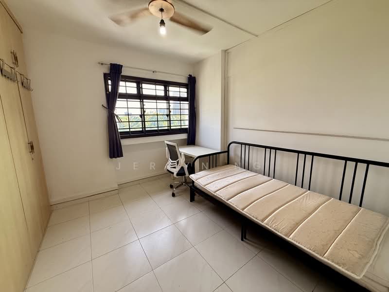 334 Kreta Ayer Road, 334 Kreta Ayer Road, 3 Bedrooms, 893 sqft, HDB Flat For Rent, by Jerlyn Ng, 500111350 - Bedroom - PropertyGuru.com.sg