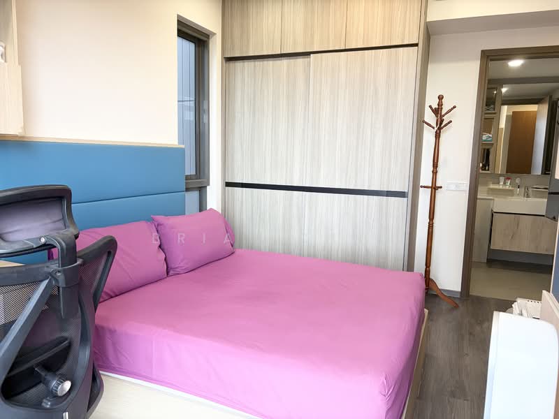 Riverbank at Fernvale, Sengkang West Way/Fernvale, 3 Bedrooms, 1,044 sqft, Condominium For Sale, by Brian Chng, 500111357 - Bedroom - PropertyGuru.com.sg