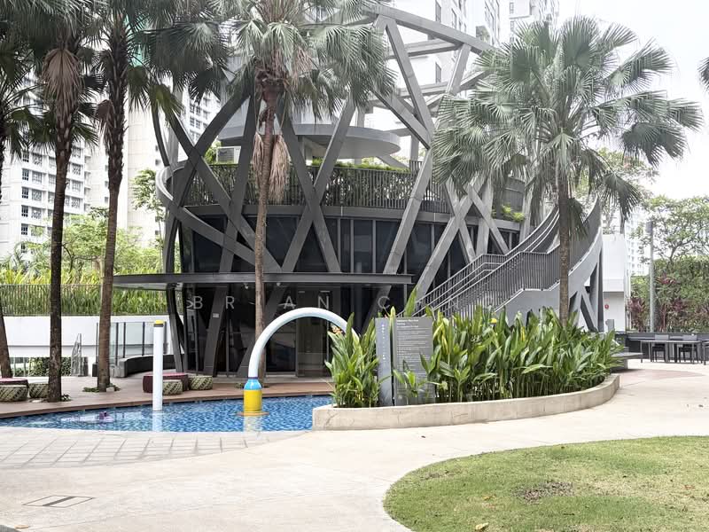 Riverbank at Fernvale, Sengkang West Way/Fernvale, 3 Bedrooms, 1,044 sqft, Condominium For Sale, by Brian Chng, 500111357 - Pool - PropertyGuru.com.sg