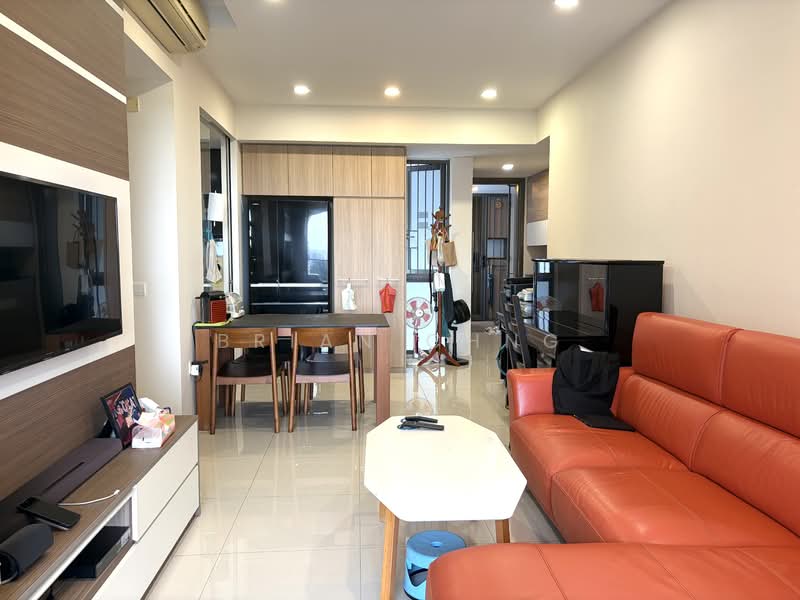 Riverbank at Fernvale, Sengkang West Way/Fernvale, 3 Bedrooms, 1,044 sqft, Condominium For Sale, by Brian Chng, 500111357 - Living Room - PropertyGuru.com.sg