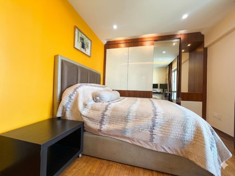 Aquarius By The Park, 1 Bedok Reservoir View, 3 Bedrooms, 1,227 sqft, Condominium For Sale, by Veann Lee 李慧瑜, 500111371 - Master Bedroom - PropertyGuru.com.sg