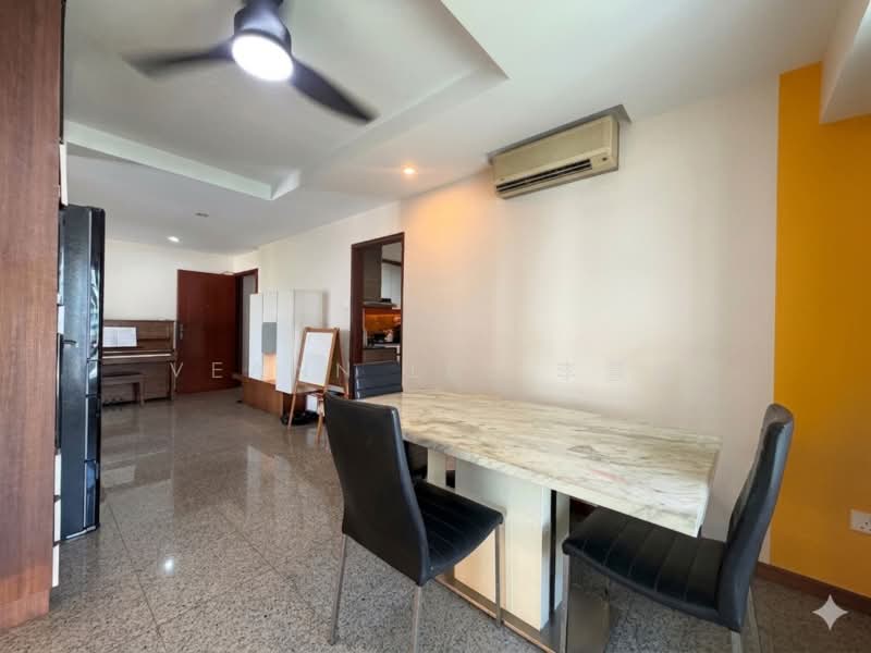 Aquarius By The Park, 1 Bedok Reservoir View, 3 Bedrooms, 1,227 sqft, Condominium For Sale, by Veann Lee 李慧瑜, 500111371 - Living Room - PropertyGuru.com.sg