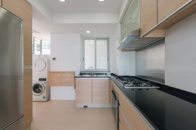 One St Michael's, 1 Saint Michael's Road, 3 Bedrooms, 1,184 sqft, Condominium For Sale, by Angela Ng, 500111381 - Kitchen - PropertyGuru.com.sg
