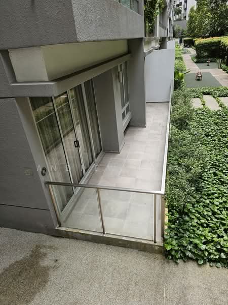 8 @ Mount Sophia, 8 Mount Sophia, 2 Bedrooms, 958 sqft, Condominium For Sale, by Andrew Chua, 500111390 - Balcony - PropertyGuru.com.sg