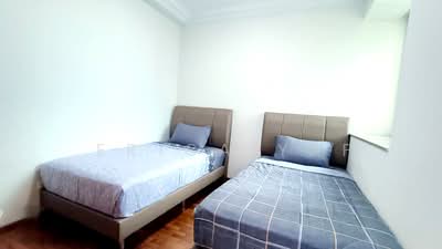 For Rent - Queens