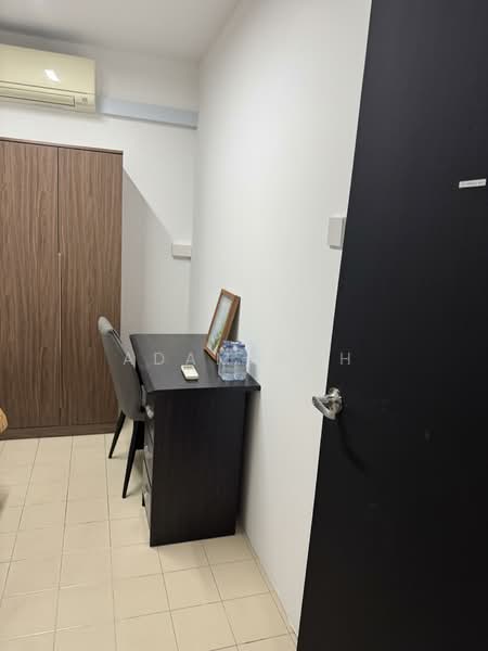 Ivory Heights, 122 Jurong East Street 13, Room Rental, 60 sqft, Condominium For Rent, by Adam Goh, 500111409 - Study - PropertyGuru.com.sg