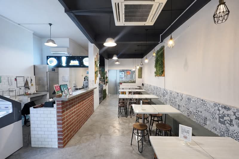 Hougang Avenue 8, Hougang Avenue 8, 600 sqft, Shop / Shophouse For Rent, by Bernice Kang Hui Ting, 500111411 - Interior - CommercialGuru.com.sg
