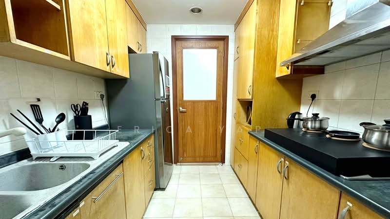 Tanglin View, 150 Prince Charles Crescent, Room Rental, 200 sqft, Condominium For Rent, by Erica Yap, 500111412 - Kitchen (B) - PropertyGuru.com.sg