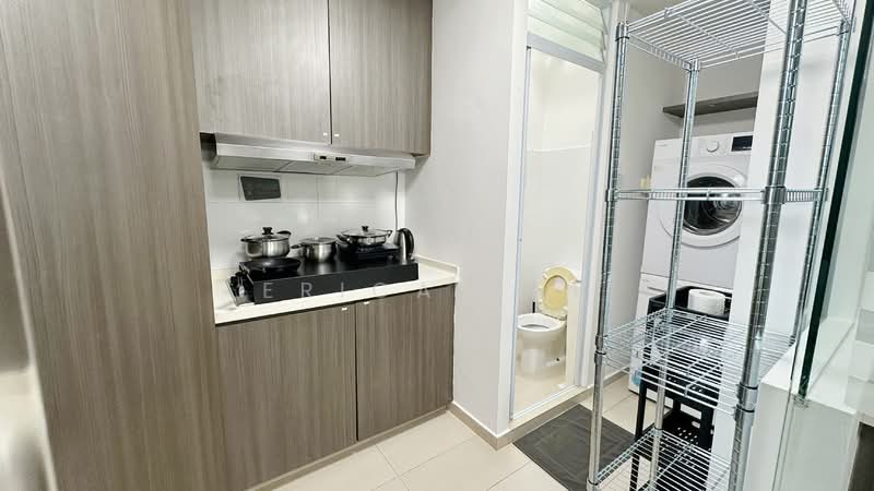 Tanglin View, 150 Prince Charles Crescent, Room Rental, 200 sqft, Condominium For Rent, by Erica Yap, 500111412 - Kitchen (A) - PropertyGuru.com.sg