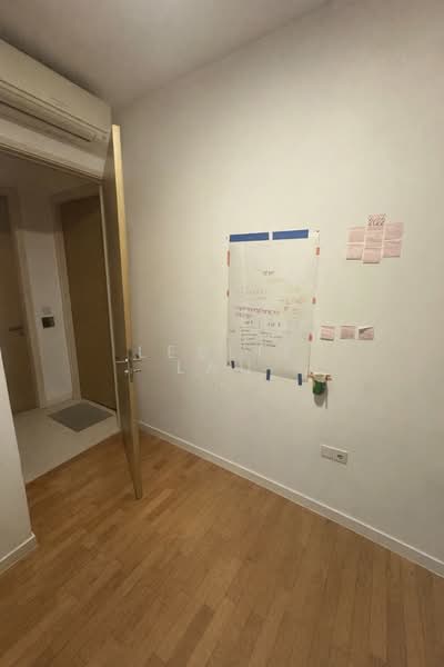 Skies Miltonia, 23 Miltonia Close, 2 Bedrooms, 743 sqft, Condominium For Rent, by Leslie Lau, 500111413 - Common bedroom - PropertyGuru.com.sg