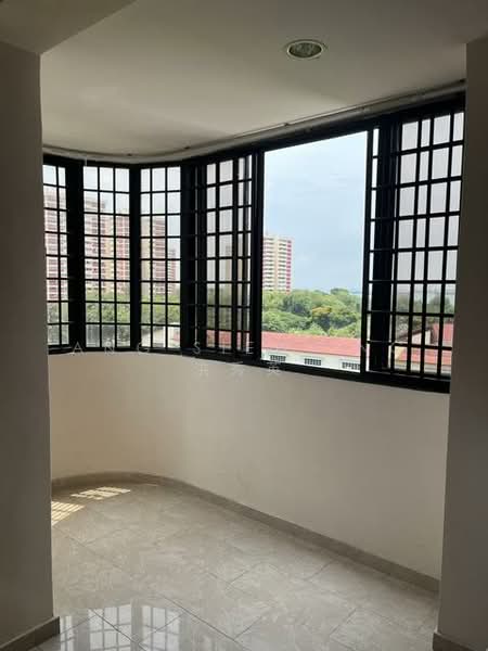 Ocean Park, 520 East Coast Road, 3 Bedrooms, 2,110 sqft, Condominium For Sale, by Ang Siew Ing 洪秀英, 500111419 - View - PropertyGuru.com.sg