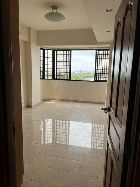 Ocean Park, 520 East Coast Road, 3 Bedrooms, 2,110 sqft, Condominium For Sale, by Ang Siew Ing 洪秀英, 500111419 - Interior - PropertyGuru.com.sg