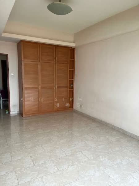 Ocean Park, 520 East Coast Road, 3 Bedrooms, 2,110 sqft, Condominium For Sale, by Ang Siew Ing 洪秀英, 500111419 - Interior - PropertyGuru.com.sg