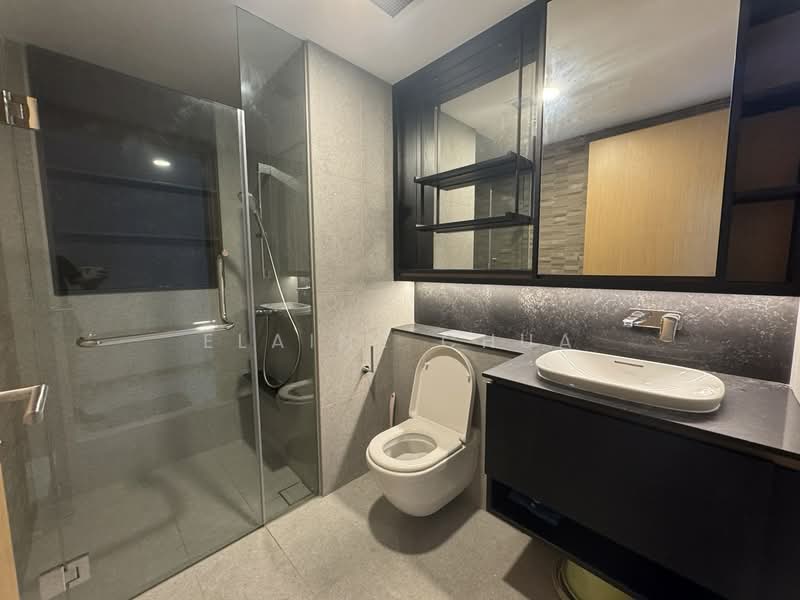Fyve Derbyshire, 5 Derbyshire Road, 2 Bedrooms, 657 sqft, Condominium For Rent, by Elaine Chua, 500111425 - Bathroom - PropertyGuru.com.sg