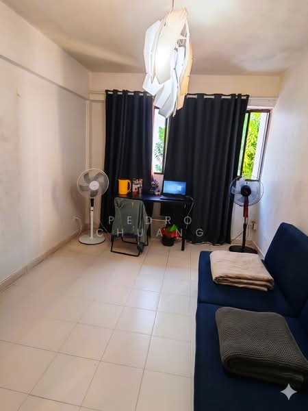 111 Serangoon North Avenue 1, 111 Serangoon North Avenue 1, 3 Bedrooms, 980 sqft, HDB Flat For Sale, by Pedro Chuang, 500111440 - Common Bedroom - PropertyGuru.com.sg