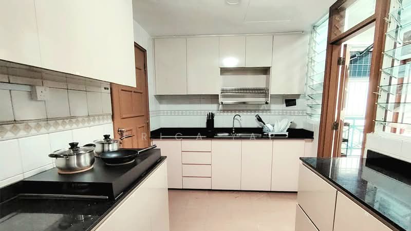 Jervois Lodge, 36 Jervois Road, Room Rental, 100 sqft, Condominium For Rent, by Erica Yap, 500111441 - Kitchen - PropertyGuru.com.sg