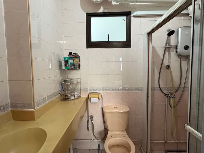359A Admiralty Drive, 359A Admiralty Drive, 3 Bedrooms, 1,022 sqft, HDB Flat For Sale, by Anne Ho, 500111442 - Bathroom - PropertyGuru.com.sg