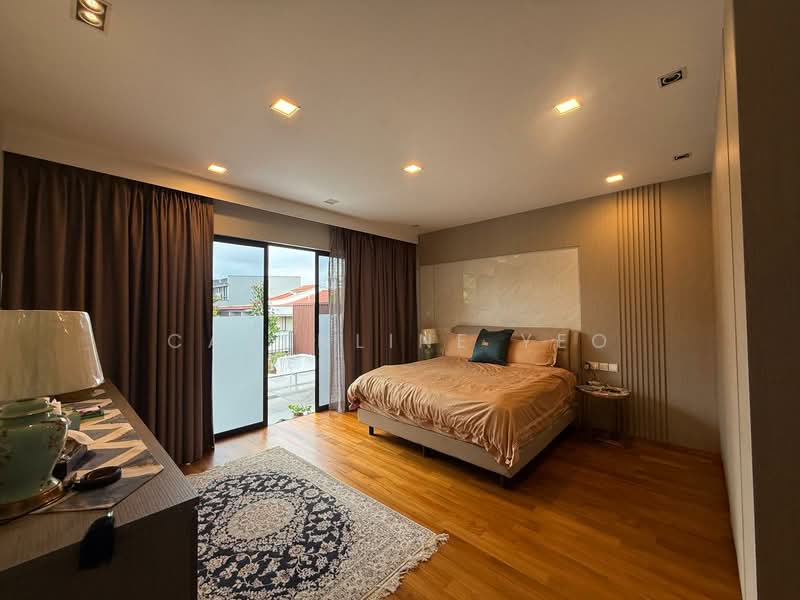 Jalan Pelatok, Jalan Pelatok, 5 Bedrooms, 4,350 sqft, Terraced House For Sale, by Carenline Yeo, 500111447 - Bedroom - PropertyGuru.com.sg