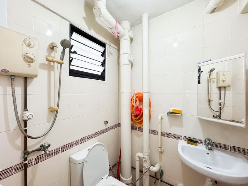 110 Jurong East Street 13, 110 Jurong East Street 13, 2 Bedrooms, 731 sqft, HDB Flat For Sale, by Amir Amzar, 500111451 - PropertyGuru.com.sg