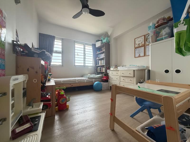 430D Fernvale Link, 430D Fernvale Link, 3 Bedrooms, 990 sqft, HDB Flat For Sale, by Joyce Lye Hui Xin, 500111453 - PropertyGuru.com.sg