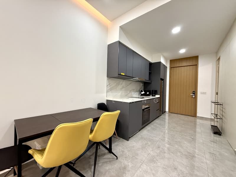 1953, 1 Tessensohn Road, 2 Bedrooms, 614 sqft, Apartment For Rent, by Roy Liang, 500111456 - Kitchen - PropertyGuru.com.sg