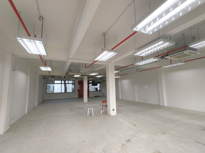 Fitted Units Right Next To Commonwealth MRT, , 1,974 sqft, Light Industrial (B1) For Rent, by Rebecca Koh, 500111465 - Interior - CommercialGuru.com.sg