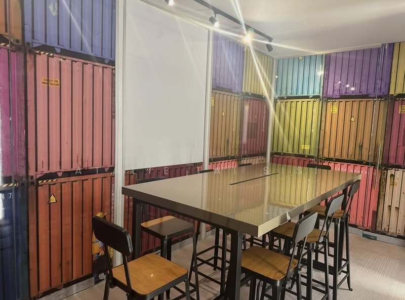 Prestige Centre, 71 Bukit Batok Crescent, 2,702 sqft, Light Industrial (B1) For Rent, by Atalie Tai Sisi, 500111467 - Interior - CommercialGuru.com.sg