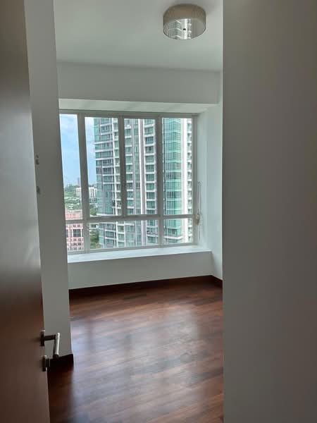 Saint Thomas Suites, 33 St Thomas Walk, 3 Bedrooms, 1,819 sqft, Condominium For Rent, by Shee Yee Loke, 500111468 - Bedroom - PropertyGuru.com.sg