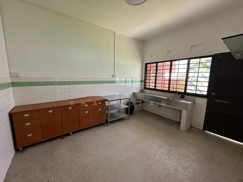 Meng Suan Road, , 5 Bedrooms, 2,500 sqft, Semi-Detached House For Rent, by Shawn Tan, 500111470 - PropertyGuru.com.sg