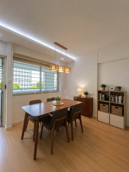 894 Tampines Street 81, 894 Tampines Street 81, 4 Bedrooms, 1,604 sqft, HDB Flat For Sale, by Yeo Tong Boon, 500111473 - Dining Room - PropertyGuru.com.sg