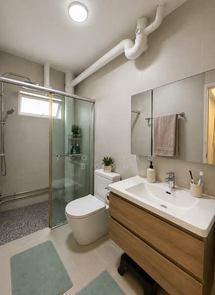 894 Tampines Street 81, 894 Tampines Street 81, 4 Bedrooms, 1,604 sqft, HDB Flat For Sale, by Yeo Tong Boon, 500111473 - Bathroom - PropertyGuru.com.sg