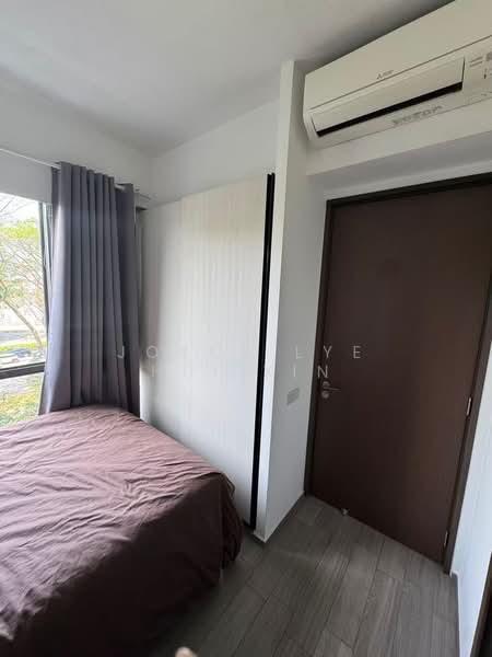 Forest Woods, , 2 Bedrooms, 667 sqft, Condominium For Rent, by Joyce Lye Hui Xin, 500111474 - Bedroom - PropertyGuru.com.sg