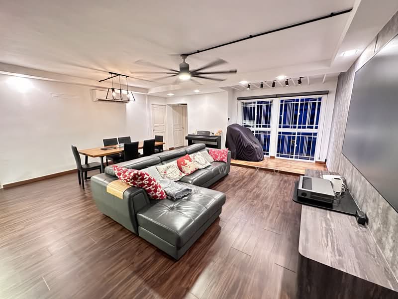 188A Rivervale Drive, 188A Rivervale Drive, 3 Bedrooms, 1,238 sqft, HDB Flat For Sale, by Matthew Xu, 500111477 - Living Room - PropertyGuru.com.sg