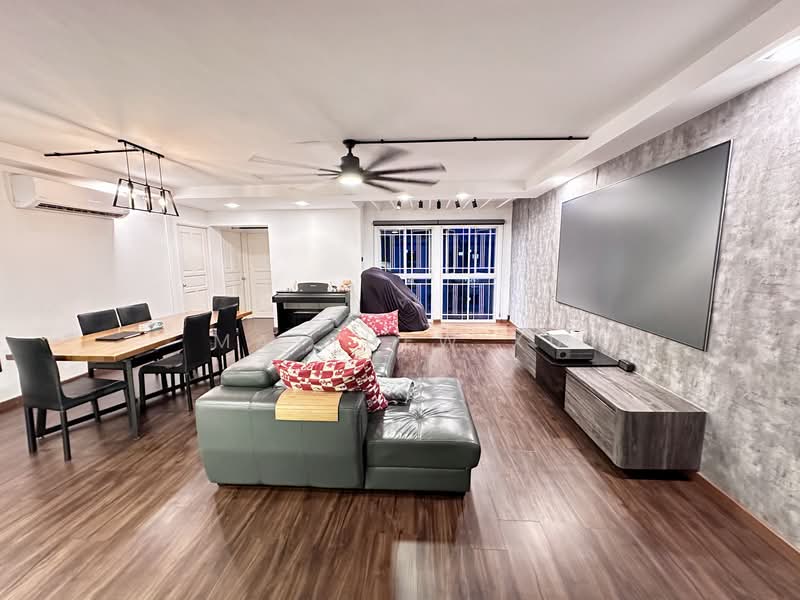 188A Rivervale Drive, 188A Rivervale Drive, 3 Bedrooms, 1,238 sqft, HDB Flat For Sale, by Matthew Xu, 500111477 - Living Room - PropertyGuru.com.sg