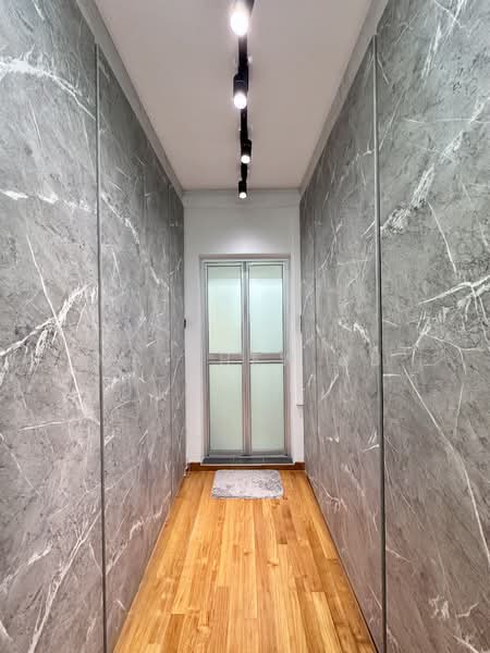 188A Rivervale Drive, 188A Rivervale Drive, 3 Bedrooms, 1,238 sqft, HDB Flat For Sale, by Matthew Xu, 500111477 - Corridor - PropertyGuru.com.sg