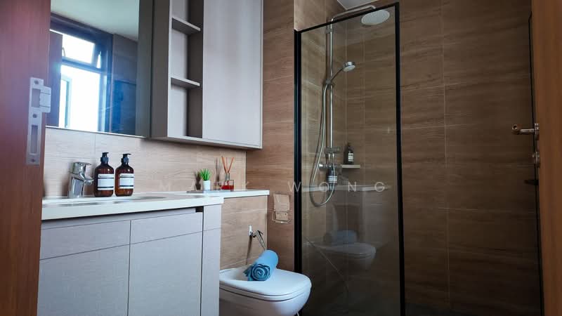 Rivercove Residences EC, 20 Anchorvale Ln, 3 Bedrooms, 1,076 sqft, Executive Condominium For Sale, by Mark Wong, 500111487 - Bathroom - PropertyGuru.com.sg