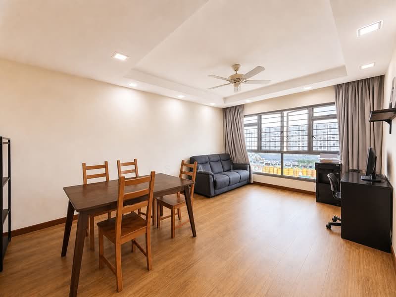 271C Punggol Walk, 271C Punggol Walk, 3 Bedrooms, 1,001 sqft, HDB Flat For Sale, by Elysia Lim, 500111503 - Living Room - PropertyGuru.com.sg