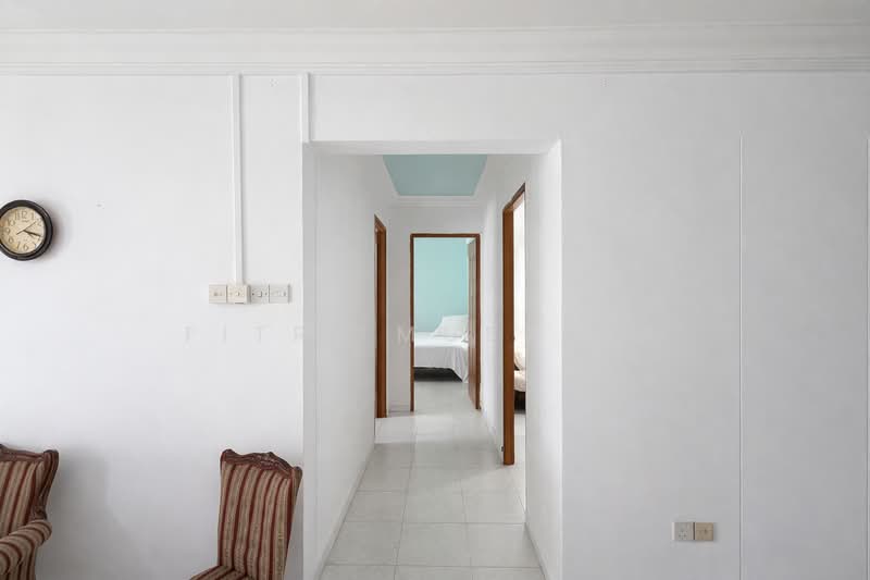 453 Choa Chu Kang Avenue 4, 453 Choa Chu Kang Avenue 4, 4 Bedrooms, 1,528 sqft, HDB Flat For Sale, by Fitri Mustafa, 500111520 - Corridor - PropertyGuru.com.sg