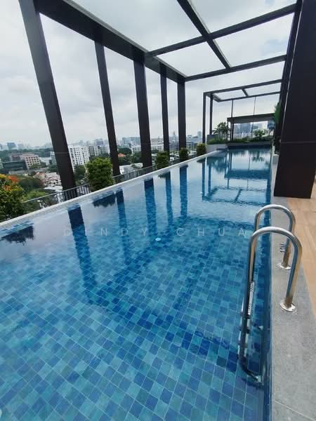 Hill House, 10A-11 Institution Hill, 10B, 1 Bedroom, 431 sqft, Condominium For Rent, by Cindy Chua, 500111531 - Pool - PropertyGuru.com.sg