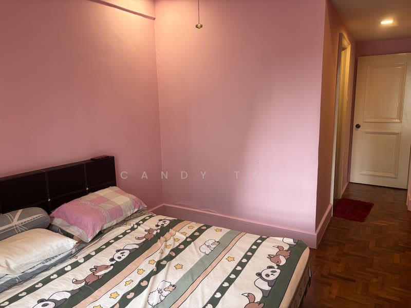 Parkview Apartments, 1 Bukit Batok Street 25, 3 Bedrooms, 1,119 sqft, Apartment For Sale, by Candy Tay, 500111533 - Bedroom - PropertyGuru.com.sg