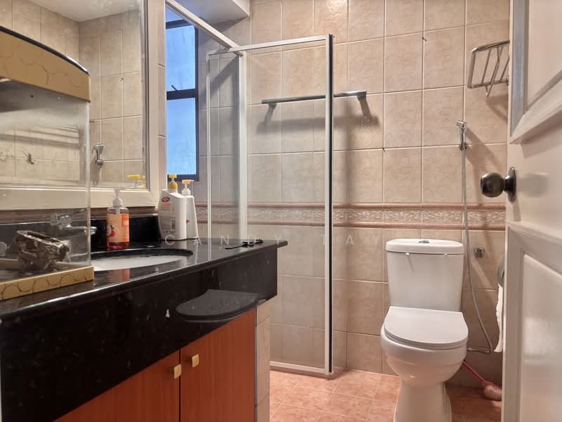 Parkview Apartments, 1 Bukit Batok Street 25, 3 Bedrooms, 1,119 sqft, Apartment For Sale, by Candy Tay, 500111533 - Bathroom - PropertyGuru.com.sg