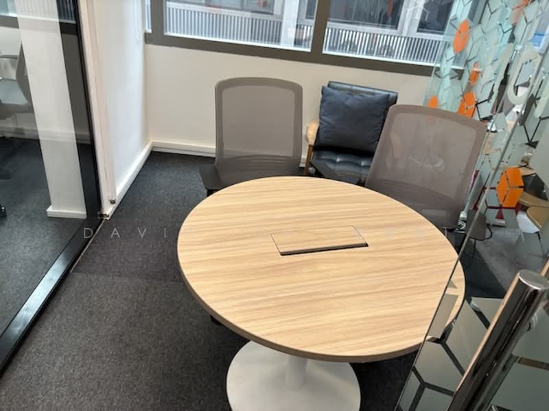 Modern Fitted Office, Raffles Place, , 2,541 sqft, Office For Rent, by David Toh (卓宏森), 500111544 - Interior - CommercialGuru.com.sg