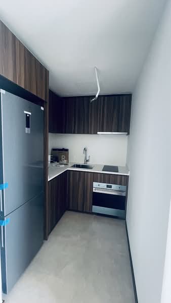 Lentor Modern, Lentor Central, 2 Bedrooms, 678 sqft, Condominium For Rent, by Ernest Lim, 500111548 - Kitchen - PropertyGuru.com.sg