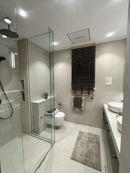 Vela Bay, Bayshore Road, 5 Bedrooms, 1,582 sqft, Condominium For Sale, by Angela Pai, 500111563 - Bathroom - PropertyGuru.com.sg