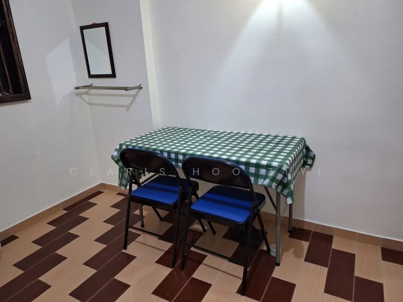 162 Bukit Batok Street 11, 162 Bukit Batok Street 11, Room Rental, 30 sqft, HDB Flat For Rent, by Claris Hoo Ziyi, 500111570 - Interior - PropertyGuru.com.sg