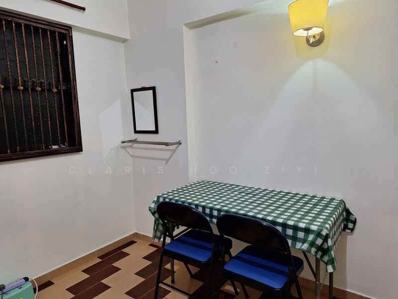 162 Bukit Batok Street 11, 162 Bukit Batok Street 11, Room Rental, 30 sqft, HDB Flat For Rent, by Claris Hoo Ziyi, 500111570 - Interior - PropertyGuru.com.sg