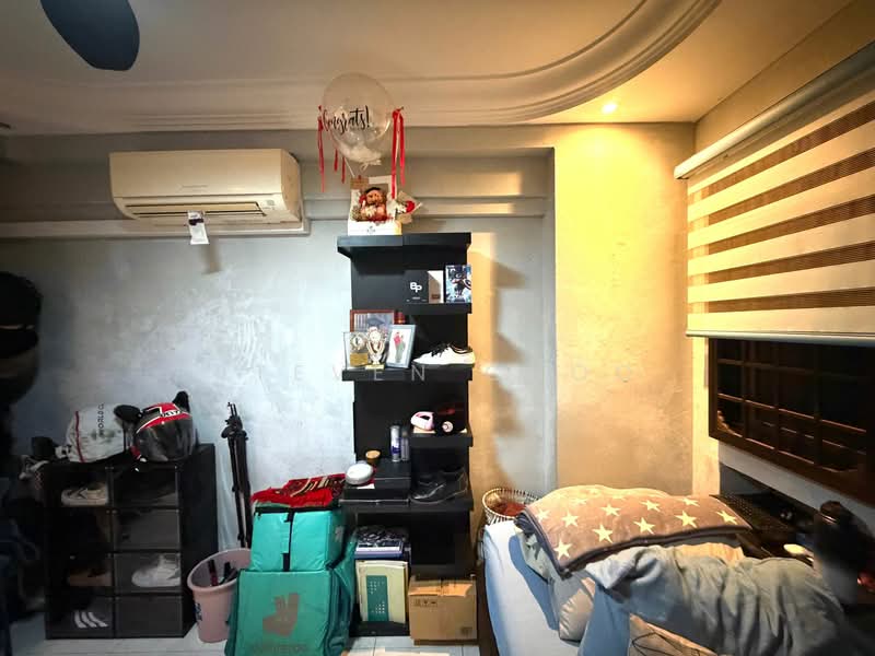 691 Jurong West Central 1, 691 Jurong West Central 1, 4 Bedrooms, 1,280 sqft, HDB Flat For Sale, by Steven Choo, 500111586 - Bedroom - PropertyGuru.com.sg