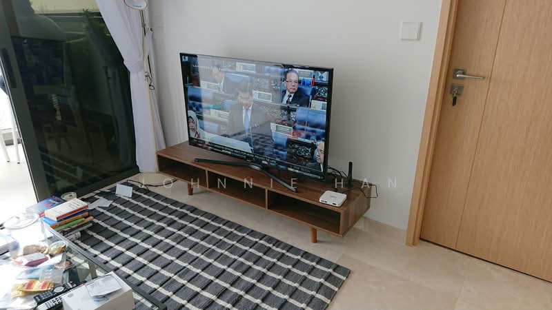 Commonwealth Towers, 232 Commonwealth Avenue, 1 Bedroom, 463 sqft, Condominium For Rent, by Johnnie Han, 500111590 - Living Room - PropertyGuru.com.sg