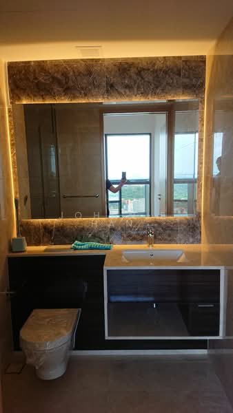 Commonwealth Towers, 232 Commonwealth Avenue, 1 Bedroom, 463 sqft, Condominium For Rent, by Johnnie Han, 500111590 - Bathroom - PropertyGuru.com.sg
